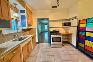605 Texas Ave, Austin, TX 78705 - Photo 7
