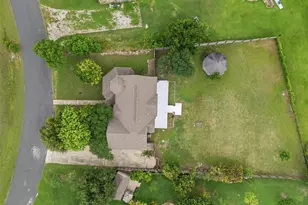 115 Clark's Grove Ln, Hutto, TX 78634 - Photo 1