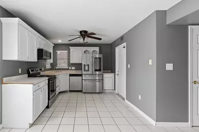 [Address not provided], Hutto, TX 78634 - Photo 5