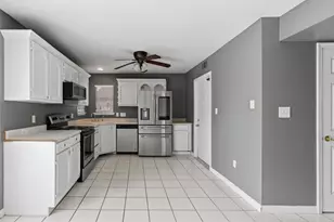 [Address not provided], Hutto, TX 78634 - Photo 5