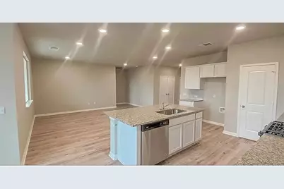 10612 Gonzales Ranger Pass, Austin, TX 78754 - Photo 3