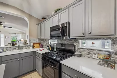 284 Wetzel, Kyle, TX 78640 - Photo 9