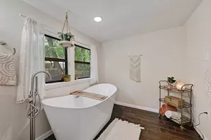 4025 Valley View Rd, Austin, TX 78704 - Photo 13