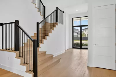 10105 Milky Way Drive, Austin, TX 78730 - Photo 11