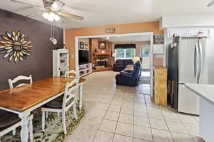 2770 Trey Ln, Brenham, TX 77833 - Photo 7