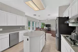 10903 Galleria Cove, Austin, TX 78759 - Photo 11