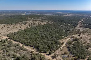 1033 Flying X Rd, Spicewood, TX 78669 - Photo 37