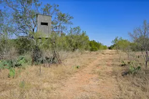 1033 Flying X Rd, Spicewood, TX 78669 - Photo 23