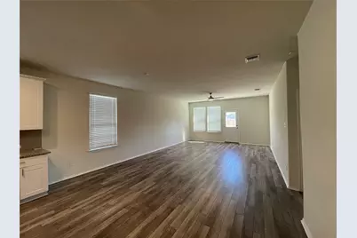 1801 Th Johnson, Taylor, TX 76574 - Photo 5