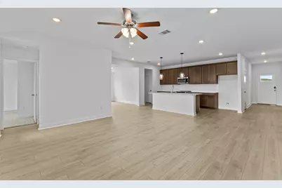 252 Rivers Edge Drive, Georgetown, TX 78628 - Photo 31