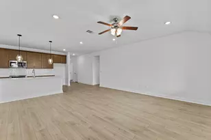 252 Rivers Edge Dr, Georgetown, TX 78628 - Photo 33