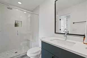 1719 Spyglass Dr, Austin, TX 78746 - Photo 27