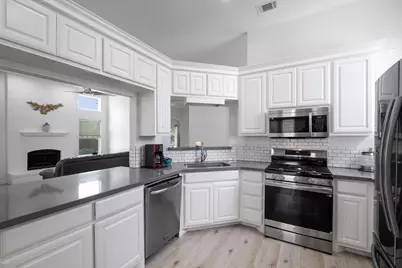 2208 Mimosa Trail, Round Rock, TX 78664 - Photo 9