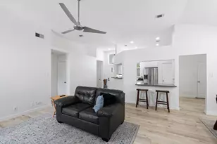 2208 Mimosa Trail, Round Rock, TX 78664 - Photo 5