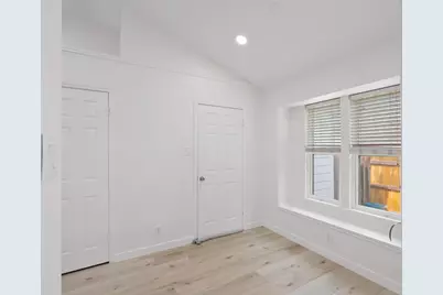 2208 Mimosa Trail, Round Rock, TX 78664 - Photo 11