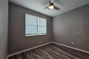 173 Chickasaw, Smithville, TX 78957 - Photo 21
