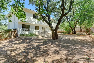 12022 Cherie Drive, Austin, TX 78758 - Photo 15