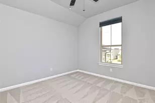 2005 Garretts Way, Manchaca, TX 78652 - Photo 21