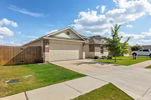 117 Freedom Park Ave, Liberty Hill, TX 78642 - Photo 3