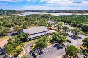 3801 Boone Dr, Lago Vista, TX 78645 - Photo 31