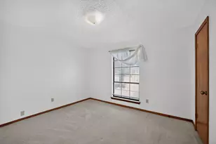 29 Country Oaks Dr, Buda, TX 78610 - Photo 21