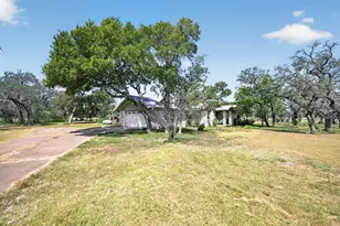 29 Country Oaks Dr, Buda, TX 78610 - Photo 61