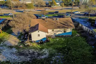 3308 Montopolis Dr, Austin, TX 78744 - Photo 7