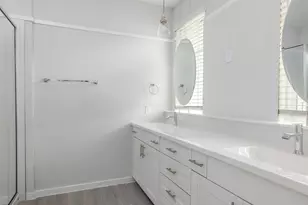 12001 Vista Parke Dr, Austin, TX 78726 - Photo 7