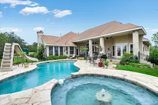 300 Valley Oak Dr, Dripping Springs, TX 78620 - Photo 1