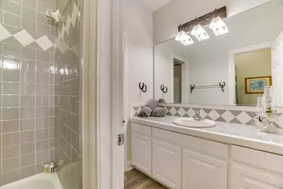 300 Valley Oak Drive, Dripping Springs, TX 78620 - Photo 19