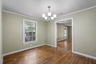 1121 Lexington Street, Taylor, TX 76574 - Photo 7