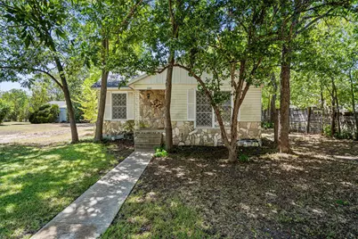 1121 Lexington Street, Taylor, TX 76574 - Photo 3