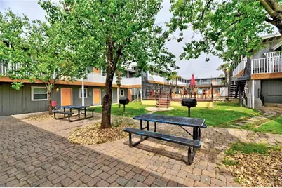 2401 Manor Road #102, Austin, TX 78722 - Photo 7