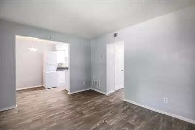 2401 Manor Road #102, Austin, TX 78722 - Photo 11