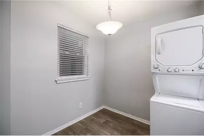 2401 Manor Road #102, Austin, TX 78722 - Photo 19