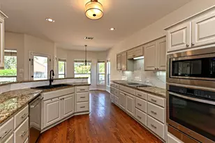 104 Acapulco Ct, Lakeway, TX 78734 - Photo 21