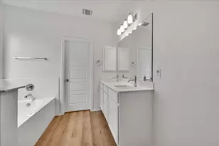 8013 Philbrook Dr, Austin, TX 78744 - Photo 17