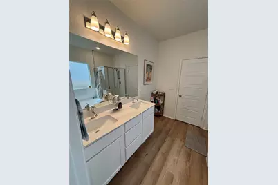 8013 Philbrook Drive, Austin, TX 78744 - Photo 29