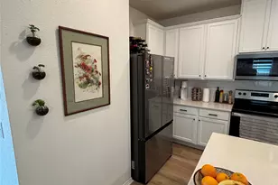 8013 Philbrook Dr, Austin, TX 78744 - Photo 19