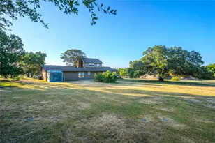 311 Harmony Ln, Georgetown, TX 78628 - Photo 7
