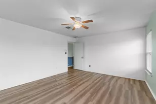 130 Siebert Dr, Kyle, TX 78640 - Photo 17