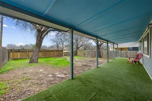 901 Valdez St, Austin, TX 78741 - Photo 13