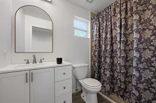 901 Valdez St, Austin, TX 78741 - Photo 21