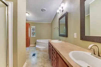 620 E Fm 243, Bertram, TX 78605 - Photo 7