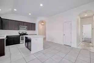 20000 Rhiannon Ln, Pflugerville, TX 78660 - Photo 11