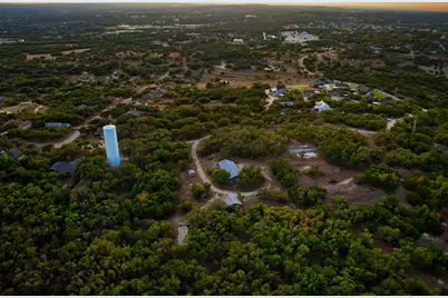 520 Harmon Hills Cove, Dripping Springs, TX 78620 - Photo 7