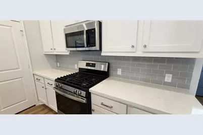 500 Los Olives Lane, Liberty Hill, TX 78642 - Photo 9