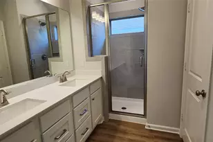 500 Los Olives Ln, Liberty Hill, TX 78642 - Photo 23