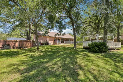241 Laura Lane, Bastrop, TX 78602 - Photo 33