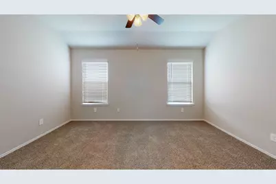 105 Little Green Trail, Jarrell, TX 76537 - Photo 11